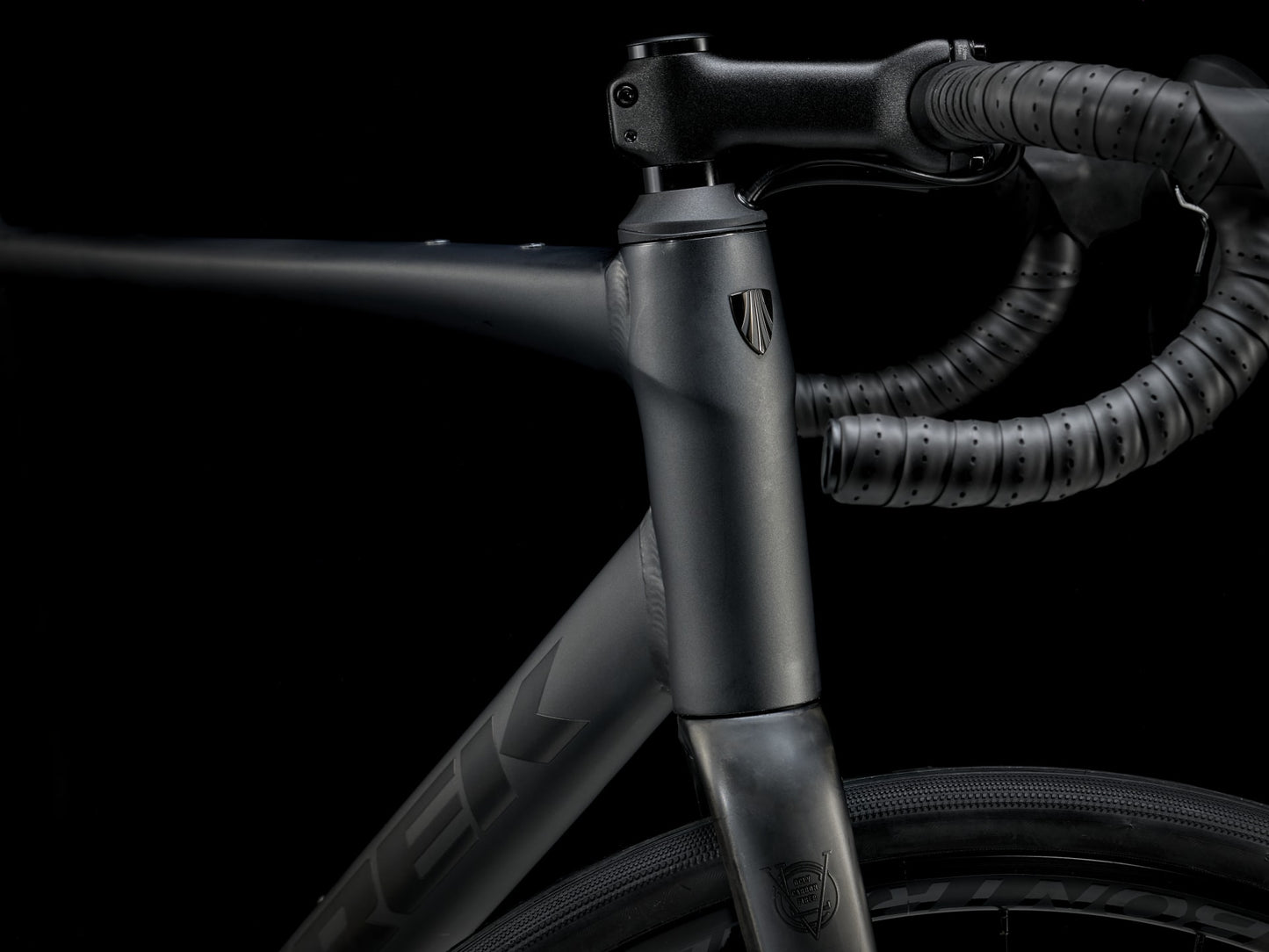 Trek Domane AL 2 Gen 4 Endurance Road Bike