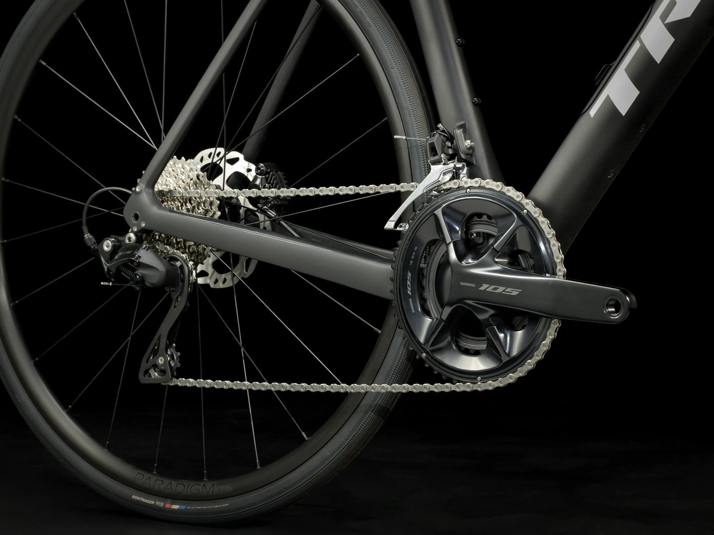 Vélo de route Trek Domane SL 5 Gen 4 en carbone