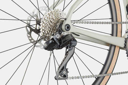 Vélo de route d'endurance Cannondale Synapse Carbon 4