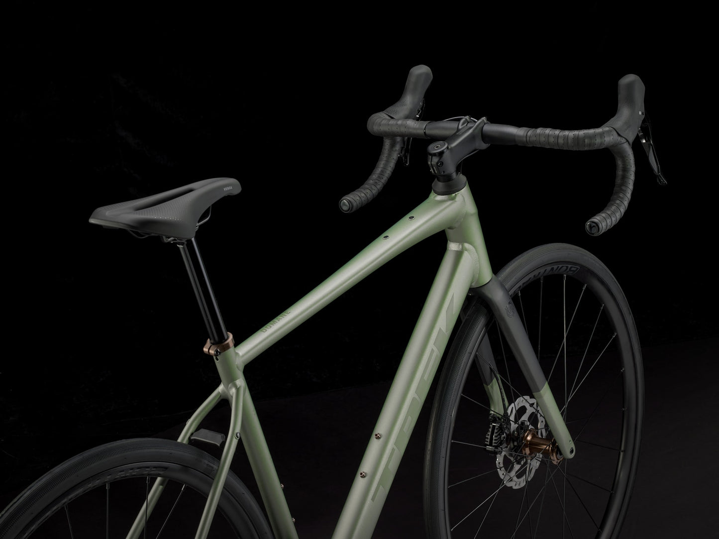 Trek Domane AL 5 Gen 4 Endurance Road Bike