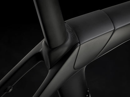 Vélo de route Trek Domane SL 5 Gen 4 en carbone