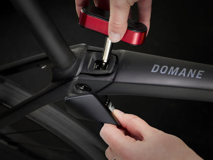 Vélo de route Trek Domane SL 5 Gen 4 en carbone