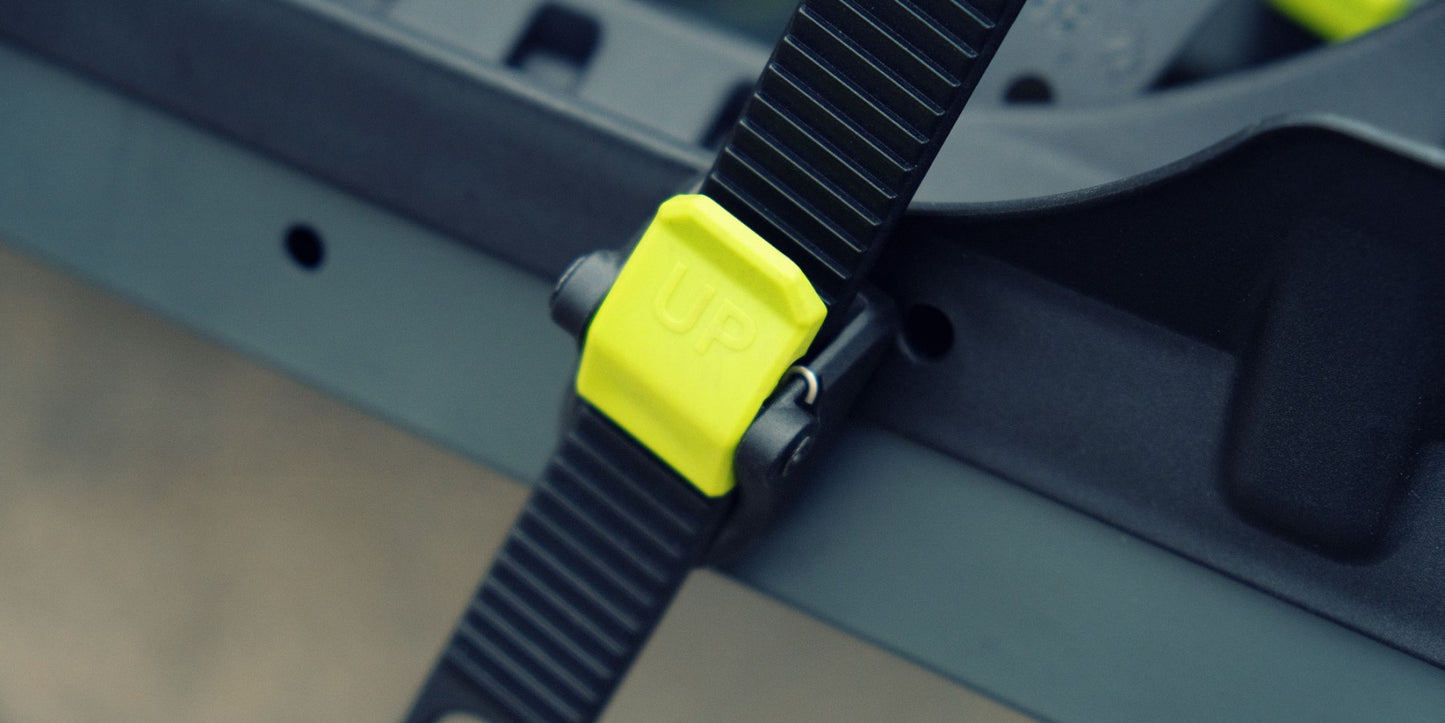 Porte-vélos Buzzrack Scorpion H monté sur attelage
