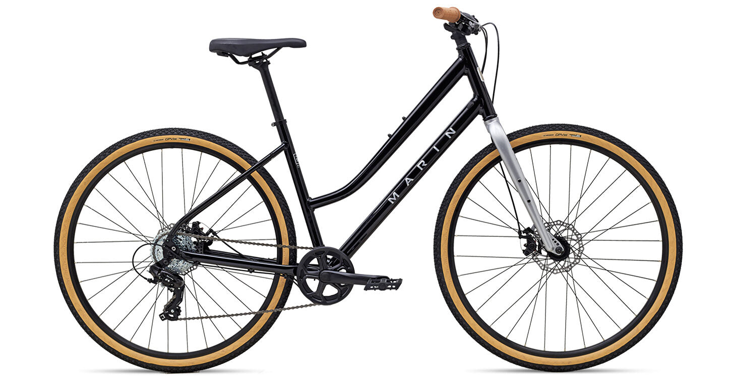 Marin Kentfield ST 1 Confort Hybride Bicyclettes Ski Rossi